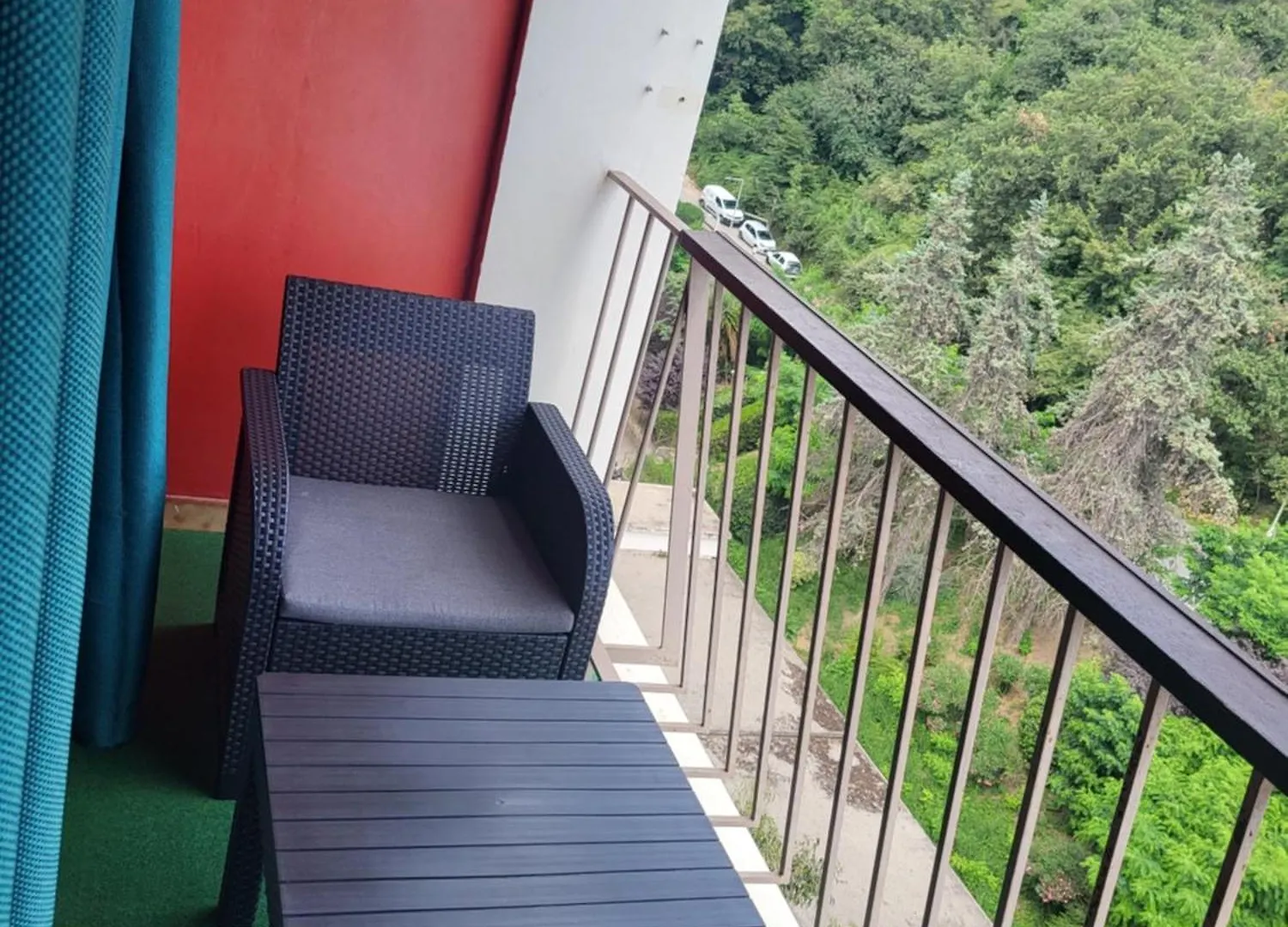 Private Room-2 In Hannana Apartment- 2 Min Walk To Tram 12 Min To Nice Train Station 15 Min To Massena Place
